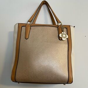 Antonio Melani Leather Cream & Gold Shoulder Bag, Small Ink Mark Inside EUC
